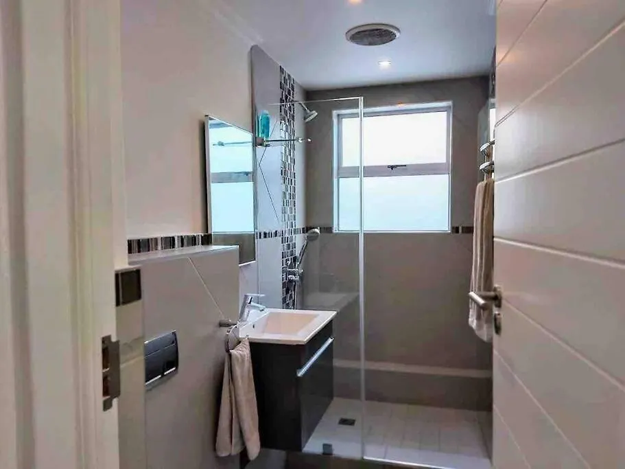 Sea Point 2Br Walk To Beach, Shops & Eats Le Cap